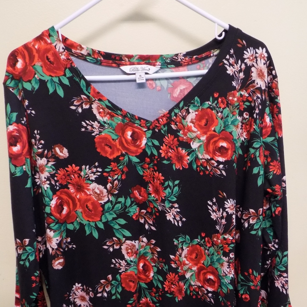 Pioneer Woman top
